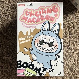 Exciting Macaron The Monsters Vinyl Face Action Figure
